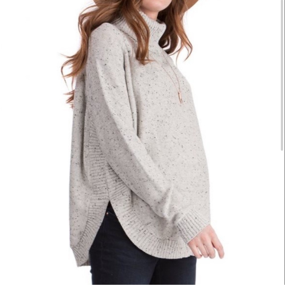 Seraphine Textured Knit Cape Maternity Sweater | M